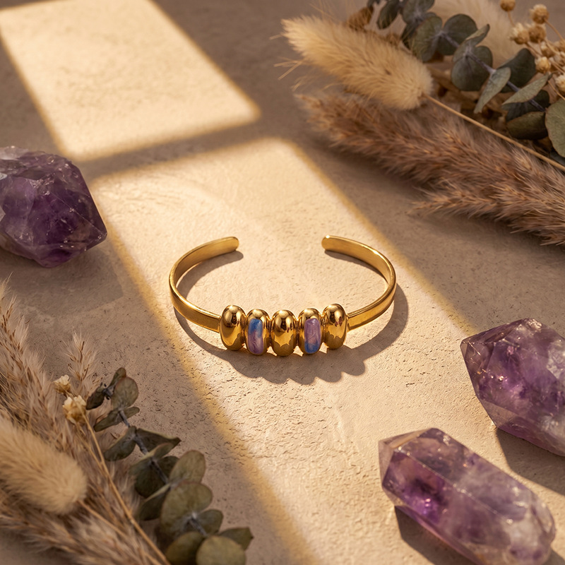 Tina Europa y los Estados Unidos transfronterizos de acero inoxidable 18k pulsera de oro de nicho de alto nivel abierto pulsera de acero de titanio joyas al por mayor