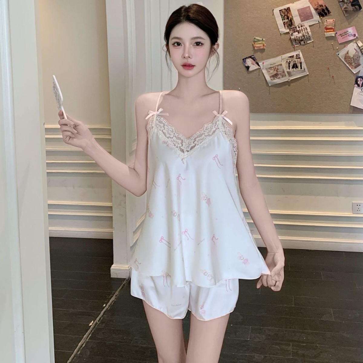 Ice and Snow Silk Pajamas Women's Summer Girls Pure Want Sling Shorts Home Clothes suit Pajamas Women's Pink and Sweet