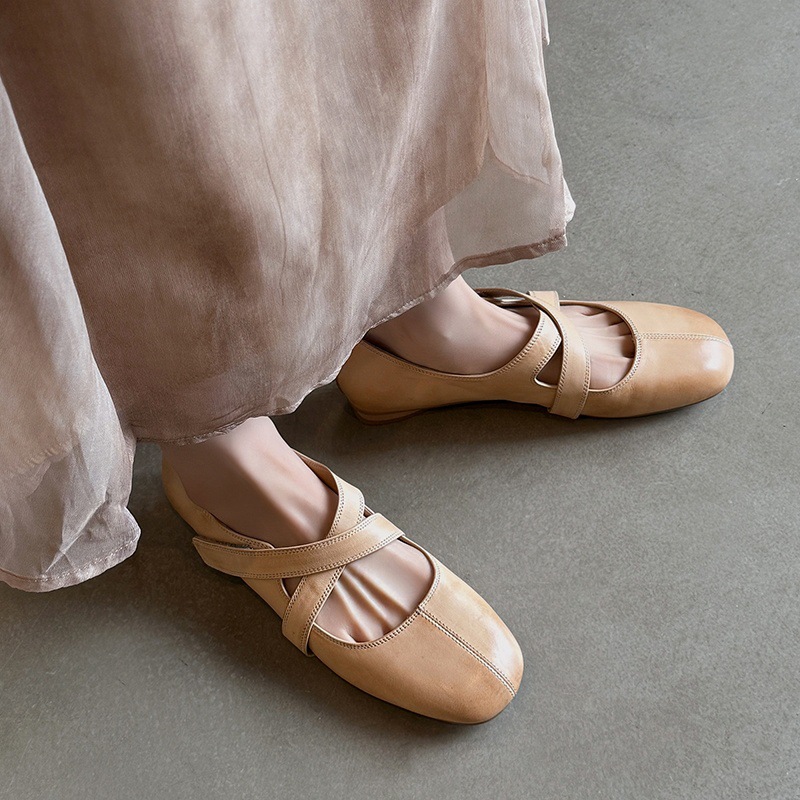 Retro apricot autumn leather Mary Jane shoes flat with velcro
