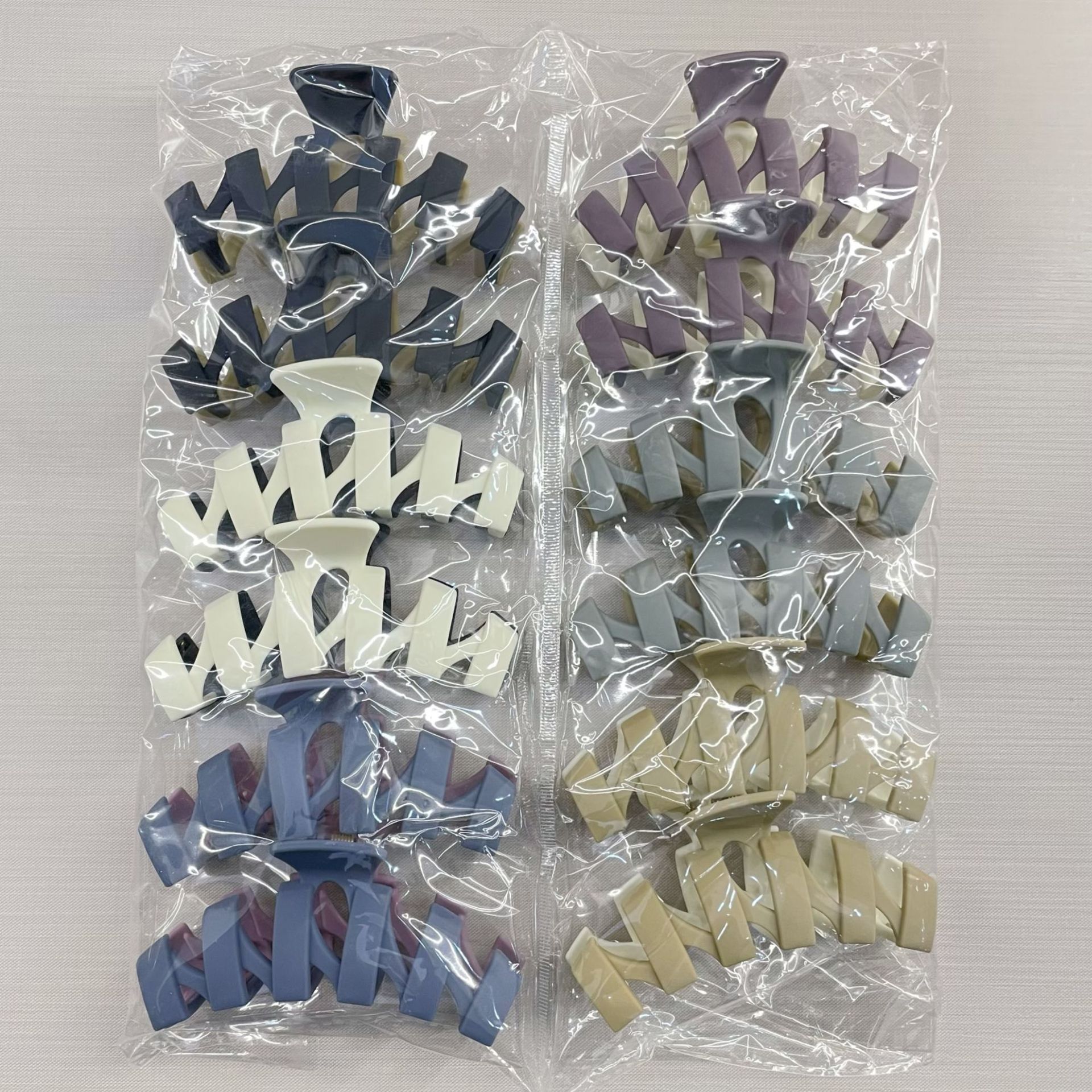 Oufeile superficie de dos colores AB textura esmerilada agarre cuchara trasera femenina alta Cola de Caballo tiburón clip accesorios para el cabello horquilla al por mayor