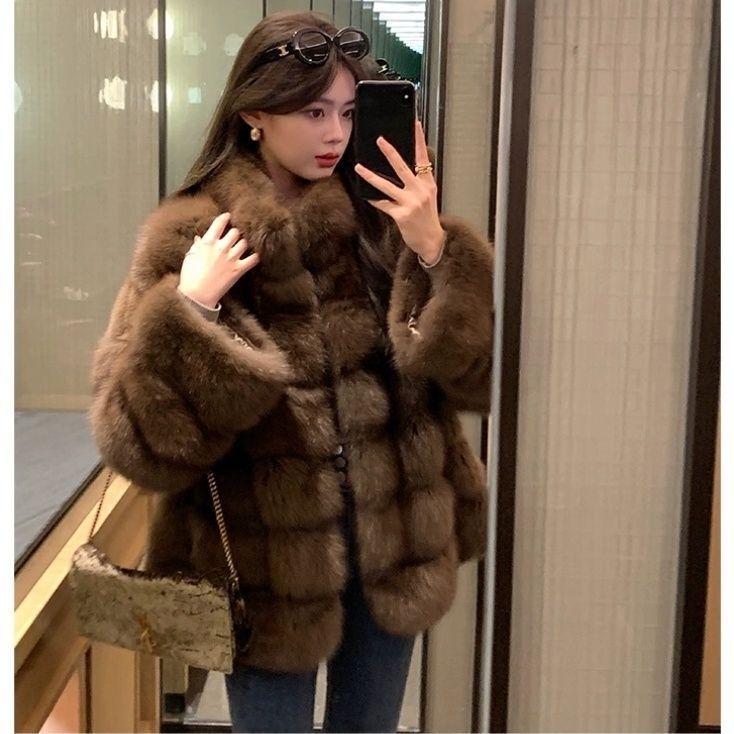 European and American Export Autumn and Winter Women's Plush Jacket Brown Imitation Fox Fur Coat Short Style Stand Collar Loose Top European and American Export Autumn and Winter Women's Plush Jacket Brown Imitation Fox Fur Coat Short Style Stand Collar Loose Top
