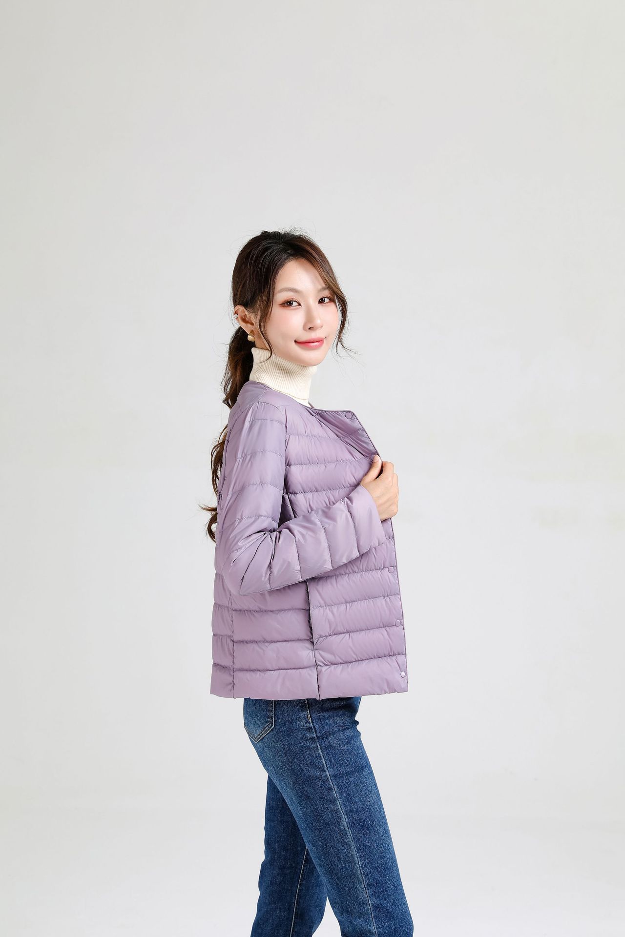 연한 보라색