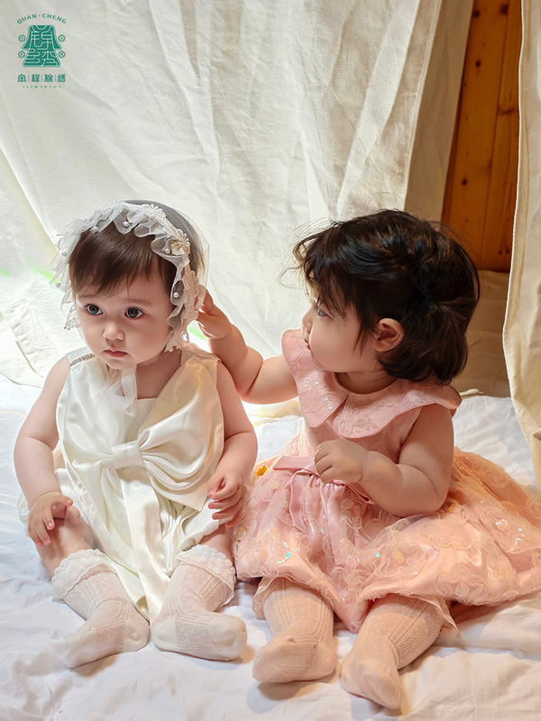 赤ちゃんの夏の漢服の女の子のお尻のスカートの新生児の服の王女のスカートの満1歳の服装の女の宝の外はスカートを着ます|undefined