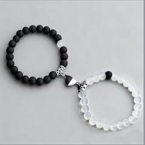 Cross-Border Hot-Selling Magnetic Heart-Shaped Peach Pendant Couple Bracelet Black and White Matte Stone Bracelet Set Wholesale