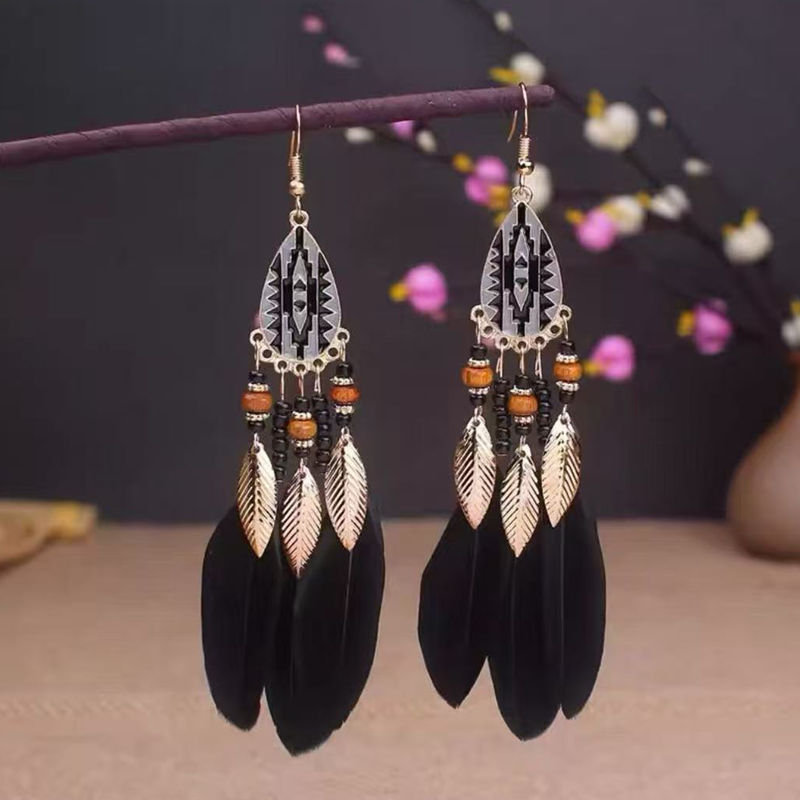 13-Retro Long Feather