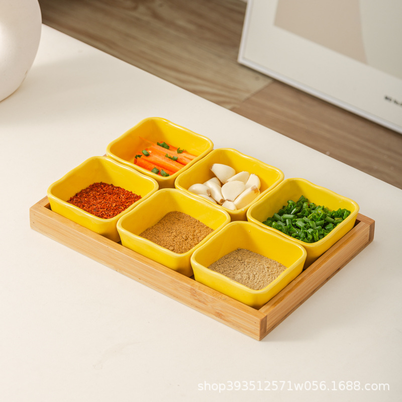 노란색 6 칸 로그 트레이