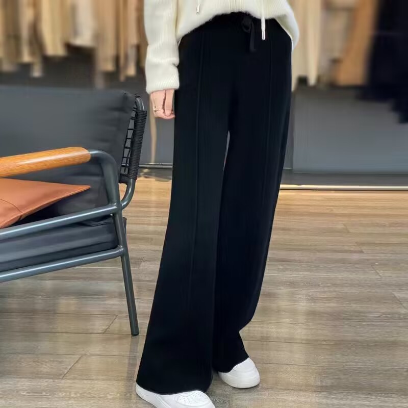 秋冬の新型ウールニットのワイドパンツの女性は、ゆったりとしたカジュアルな感じのズボンを着て、腰が高くて痩せています。|undefined