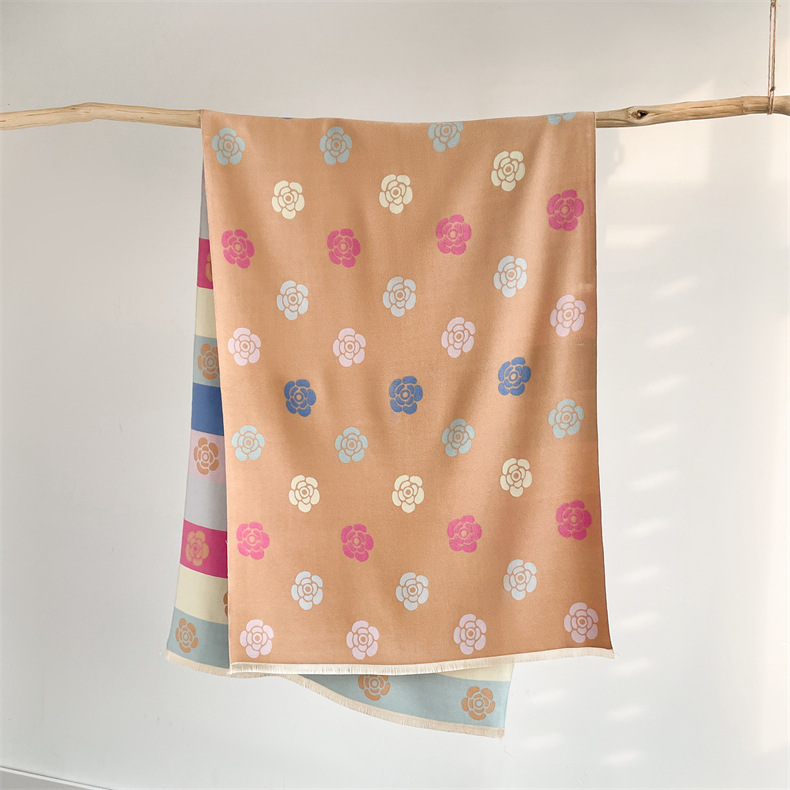 Camelia colorata per il lusso invernale femminile, dolce profumata in inverno, scialle spesso e caldo, sciarpa invecchiata_voghion.com