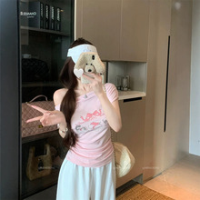 Q女家 猫咪爱神/天丝荡领一字肩两穿印花上衣短袖女t恤2026新款夏