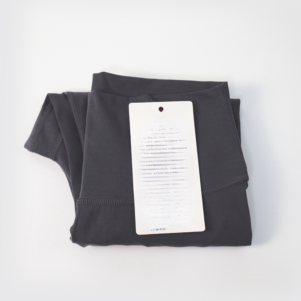 Pantalón gris grafito sin vergüenza