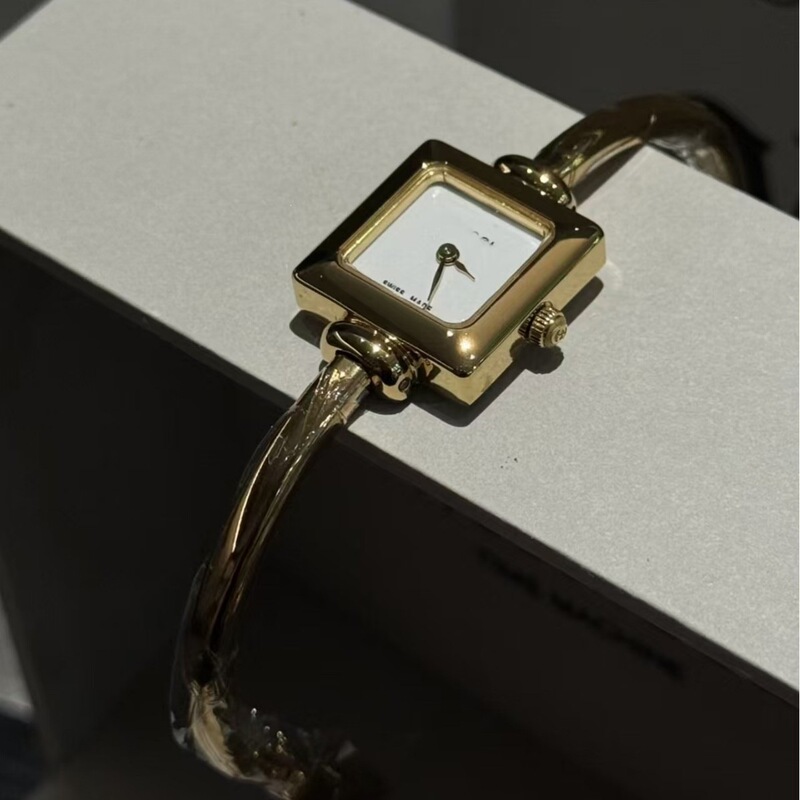 Jinmi Women's Watch, Fashionable New Model, Bracelet-Style Square Watch, Compact and Exquisite, Light Luxury Niche Design for Women Jinmi Women's Watch, Fashionable New Model, Bracelet-Style Square Watch, Compact and Exquisite, Light Luxury Niche Design for Women