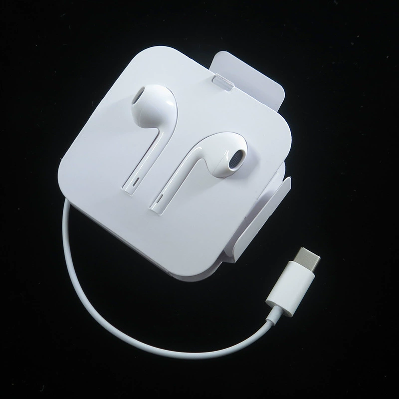 EarPods (Apple) i15 USB‑C wired earphones with mic and inline controls, compatible with iPhone 15