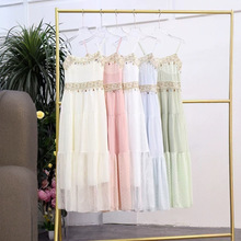法式复古重工刺绣吊带连衣裙女夏季新款海边度假收腰长裙子