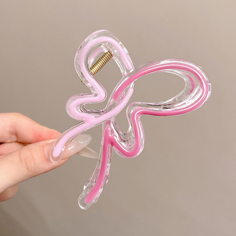 Clip de agarre de temperamento de alta calidad de lujo ligero para mujer 2025 nueva horquilla en la parte posterior de la cabeza con mucho volumen de cabello clip de tiburón tocado horquilla