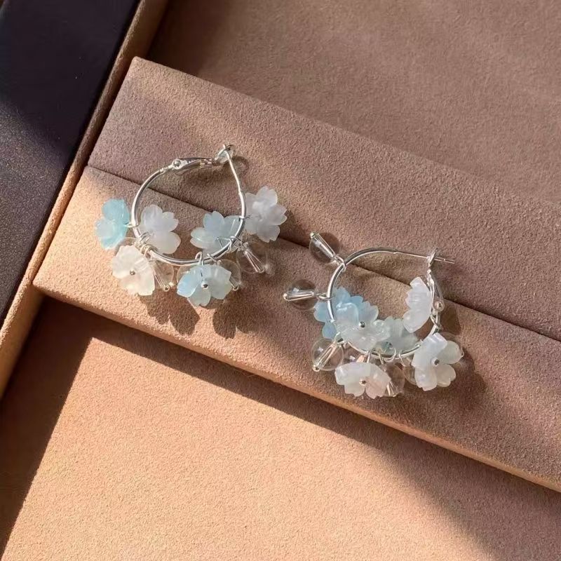 Verano transparente dopamina uva cuentas pendientes ligero lujo nicho de alto grado temperamento delicado pendientes personales versátiles