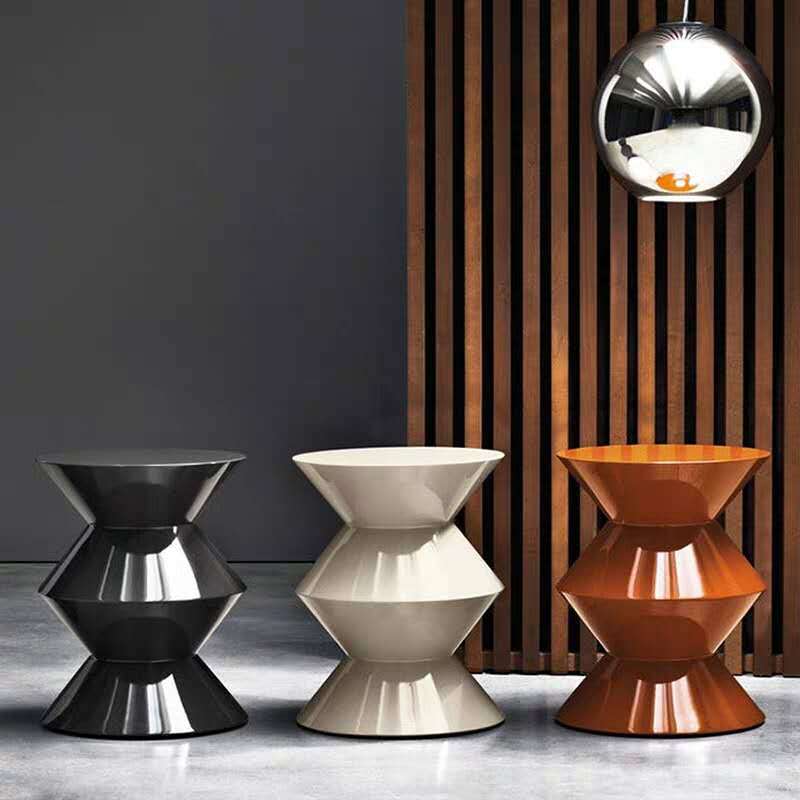 Nórdico de lujo ligero pequeño escritorio creativo sofá sala de estar esquina de unos pocos taburetes de fibra de vidrio