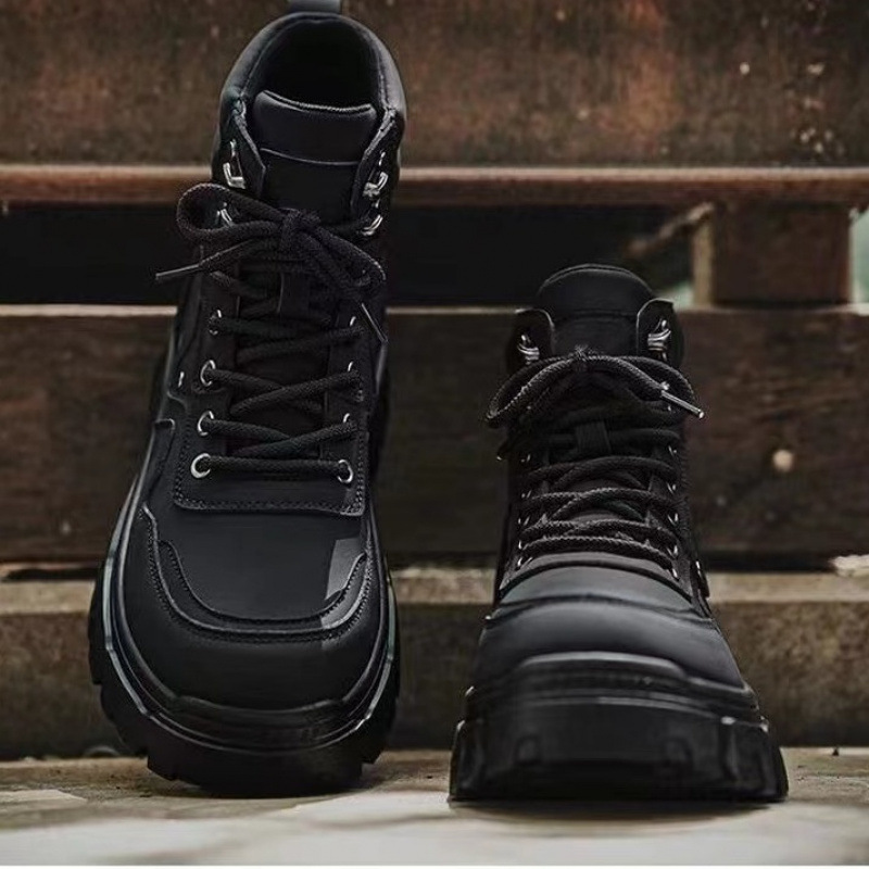 Nuevos zapatos de hombre 2025 primavera y otoño botas de suela gruesa Martin zapatos de trabajo de moda versátil aumento de altura botas amarillas de moda para hombres