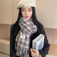 秋冬仿羊绒小方格流苏围巾披肩复古氛围感设计学生办公室外搭围巾