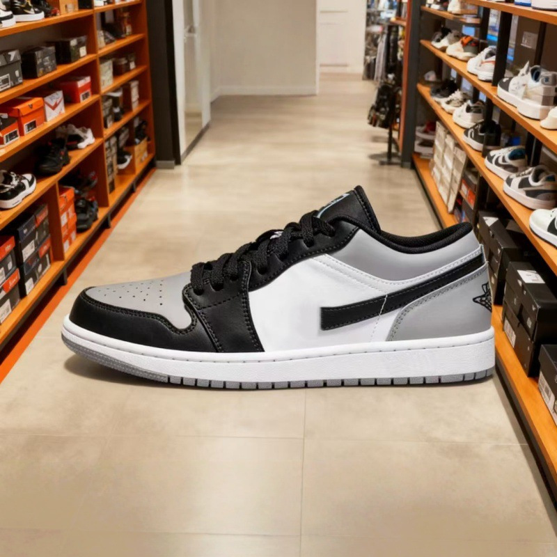 Putian Shoes Pure Original Men's Shoes Aj1 Black and White Sneakers Fashionable Comfortable Sports Shoes Breathable Basketball Shoes Retro Casual Shoes