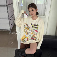 ME KAKAMEE十三行秋美式卡通小熊KT长袖卫衣女(配腰包,胸针) 8880