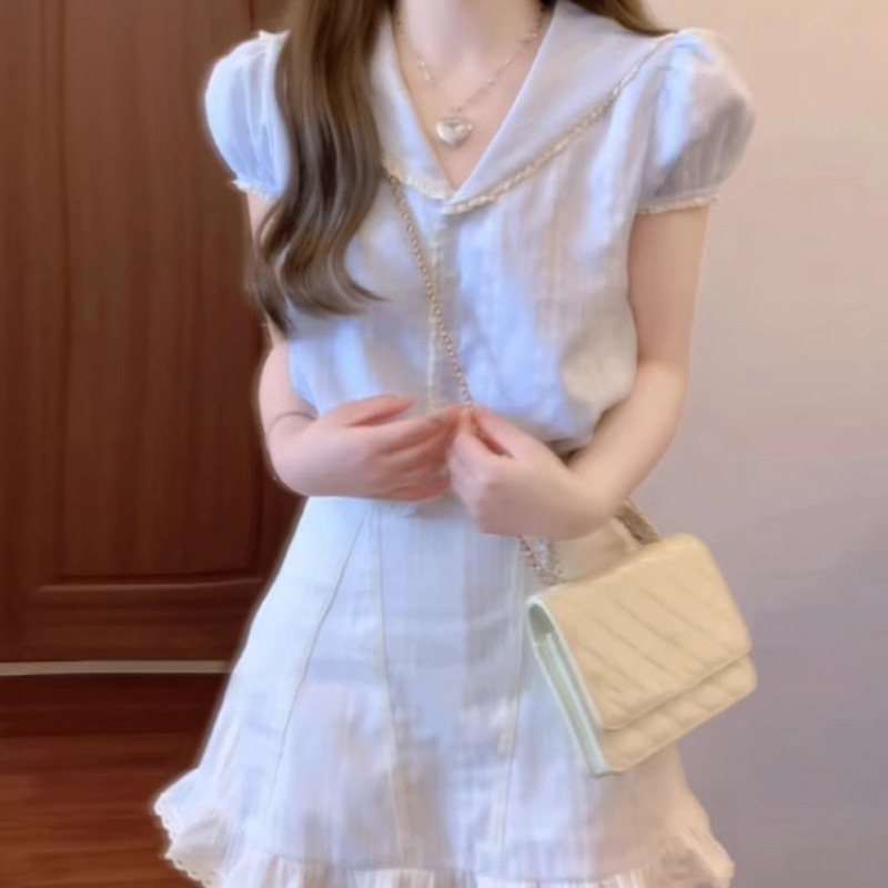 韓国風シックで優しいトップス、年齢を軽減するショートスカート、デートスーツスカート、女性の夏のマッチングセット|undefined