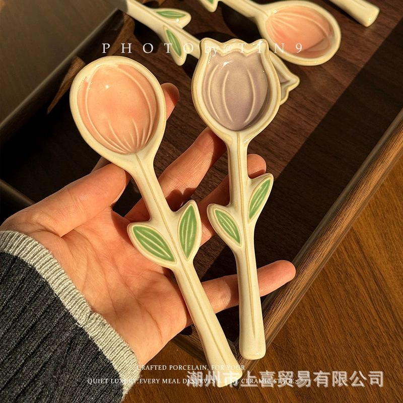 Cute ins style creative spoon underglaze color spoon exquisite ceramic pink small spoon household spoon spoon spoon