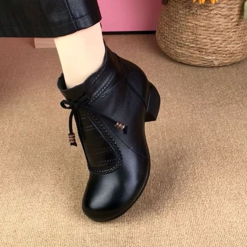 Foreign Trade Cross-Border Autumn and Winter Ethnic Style Short Boots for Middle-Aged and Elderly Mothers, Women's Round Toe Medium Heel Thick Heel Front Lace-Up Women's Boots Trendy