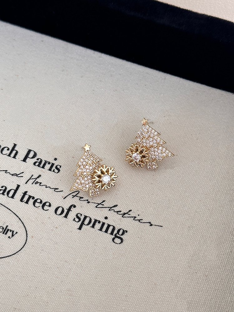 Christmas earrings rotating Christmas tree S925 silver needle earrings unique design rotating earrings Christmas tree earrings_voghion.com