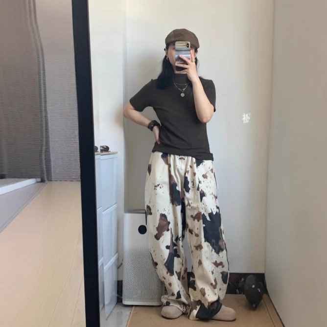 American Fashion Loose Lazy Relaxed Jeans for Women Retro Washed Apricot Cow Pattern Printed Floor-Length Pants