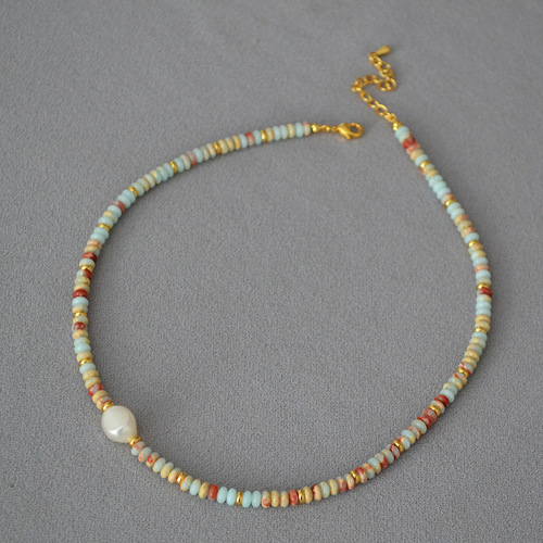 European and American exotic literary retro ocean vacation style blue pattern stone real stone beaded necklace for women with temperament