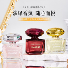 �W�t�����ҫ�����ˮС���߼���Ů���w��W�����l���l�羳���Q