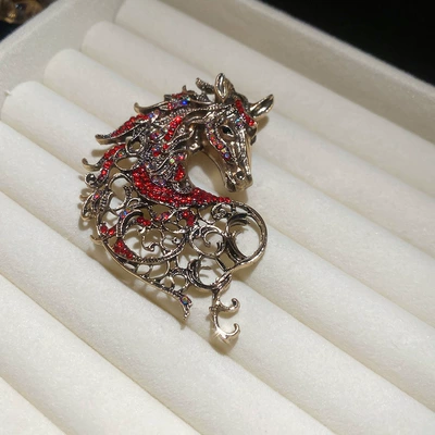 High-End Suit Pin, Fashionable Versatile | Yaxa sancaqları - 49-brooch-gold-red