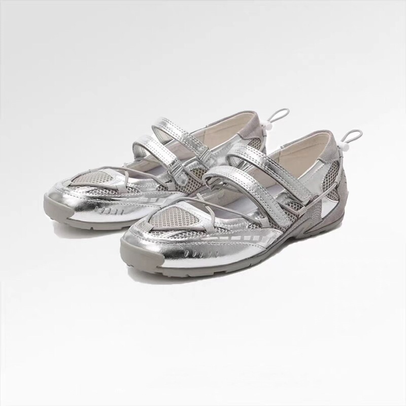 Red Ballet Shoes for Women 2025 New Mesh Breathable Retro Niche Soft-Soled Mary Jane Shoes Moral Training Shoes Flats