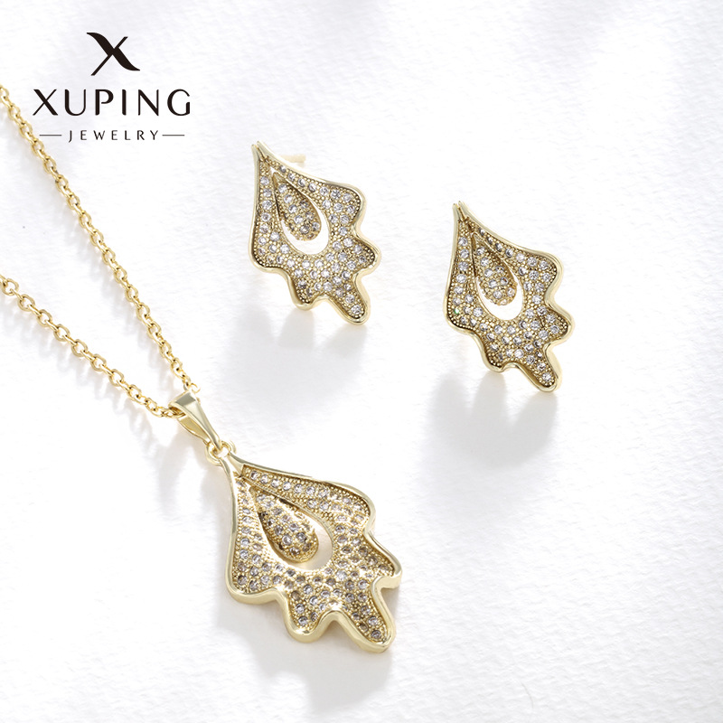 Xuping joyería para damas delicados pendientes colgante dos piezas set lujoso estilo europeo y americano zircon orejas collar combinación