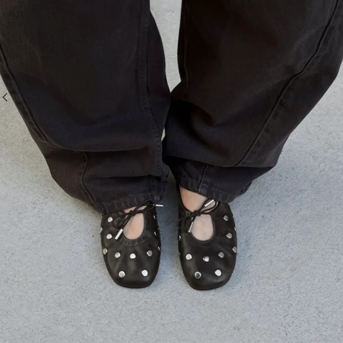 Retro black ballet shoes with studs