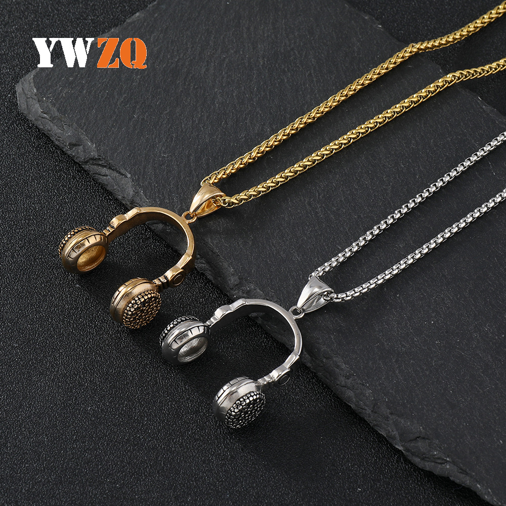 Suministro transfronterizo de estilo europeo y americano de música rock collar de auriculares hip hop personalidad de acero de titanio colgante de acero inoxidable de fundición de joyería image 3
