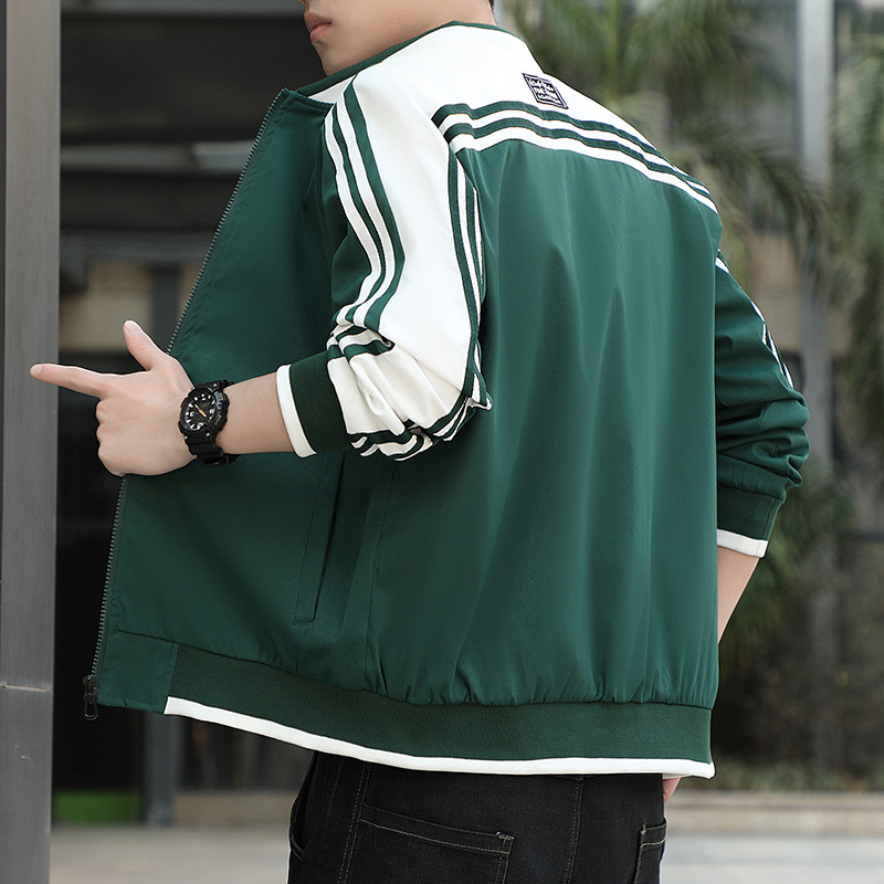 Venta directa de fábrica tres barras chaqueta con capucha hombres 2023 primavera y otoño nuevo a prueba de viento guapo juventud chaqueta casual