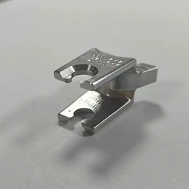 个人护理电器;工具车;治疗设备