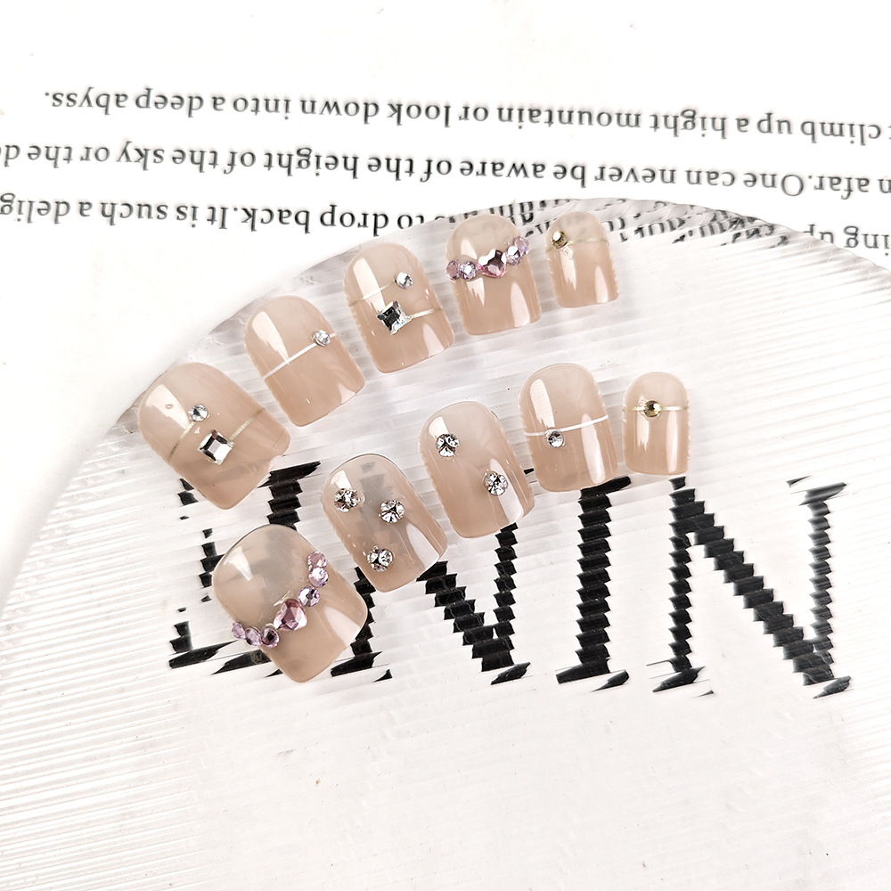 Punto de polvo desnudo perforación de uñas de cabeza cuadrada corta, elegante y simple, moda para usar uñas 24 piezas de parche de uñas terminado