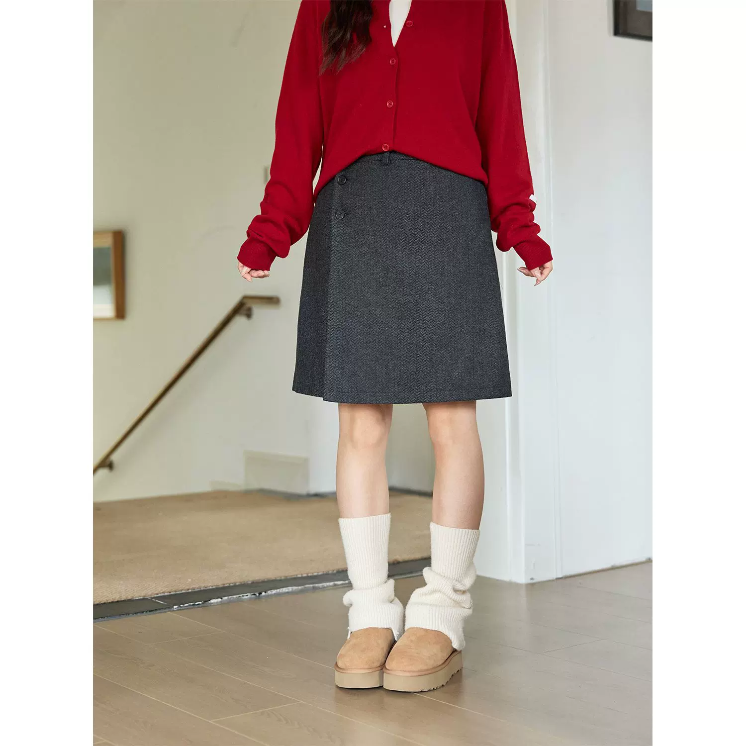 大码女装高级感人字纹毛呢半身裙 秋冬百搭垂感高腰显瘦气质A字裙