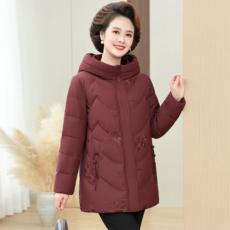 Бабушка зимний толстый пуховик 60 лет 70 пожилая одежда пожилая мама зимняя ветрозащитная куртка с капюшоном женская модель