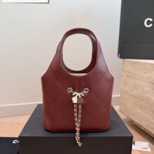 2026新款对版小香风26p菱格抽绳水桶包双C菜篮子包单肩斜跨手拎链