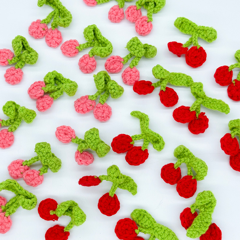 毛线手工钩织樱桃片辅料挂件渔夫帽服饰配件牛奶棉钩织服饰发饰辅