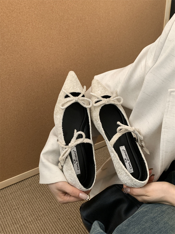 法式丝绒内增高玛丽珍鞋女2025新款仙女风温柔蝴蝶结镂空芭蕾瓢鞋|undefined