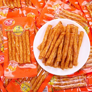 馋大嘴巴零食散装发批辣条盐焗素鸡筋熟食辣片零食品素牛筋豆麻辣