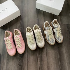 厂家批发外贸原单真皮德训鞋莞产高品圆头系带拼接拼色复古女板鞋