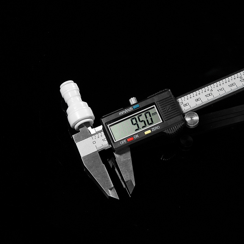 Conector de conversión de purificador de agua de paso recto 2 minutos a su vez Tubo de 3 minutos Filtro de paso recto Conector de 3 minutos Accesorios de la máquina de agua potable directa