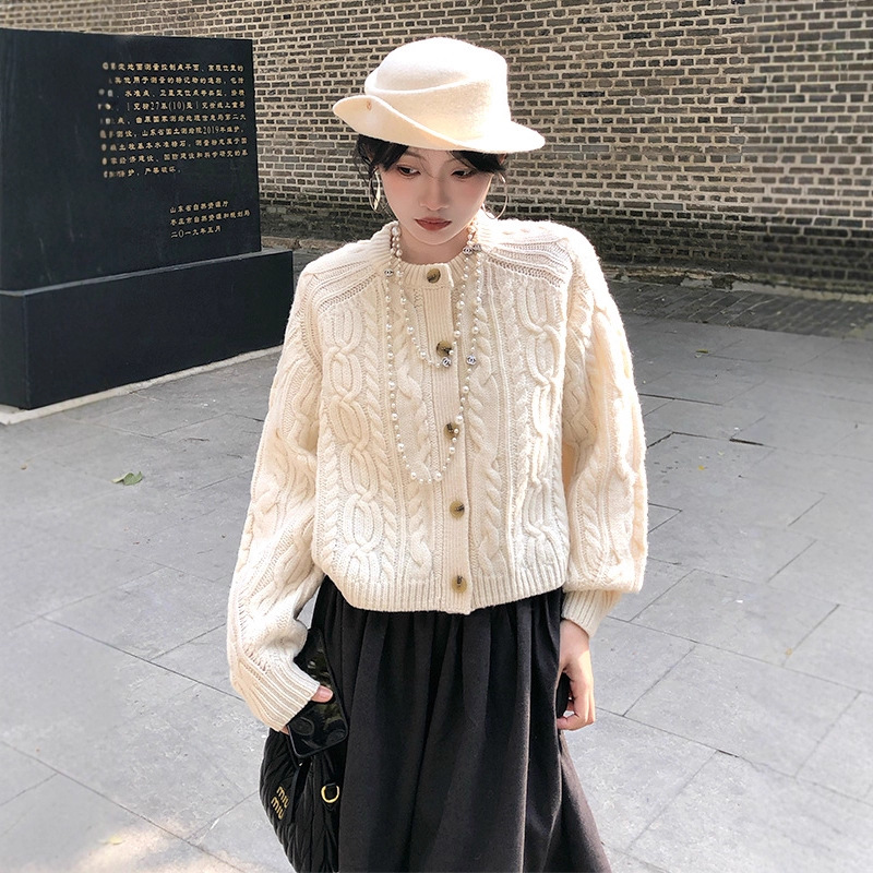 Wool base cardigan 2026 autumn and winter women's thick cable-knit round-neck lantern sleeve casual commuting sweater