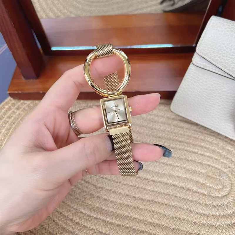 Milisa 2025 Vintage Woven Strap Square Retro Niche Women's Watch Light Luxury Live Magnetic Mesh Strap Watch for Women