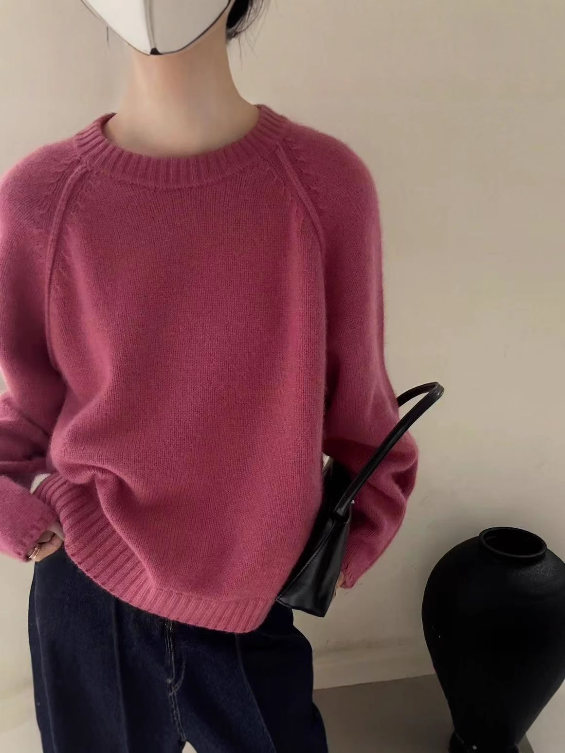 女式纯色圆领套头羊绒针织衫秋冬慵懒风宽松廓形保暖百搭通勤休闲